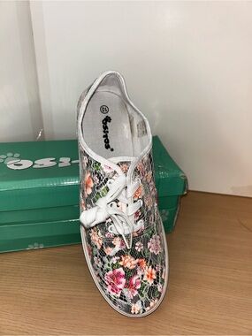 Floral Lace-Up Women's Sneakers - White Multi